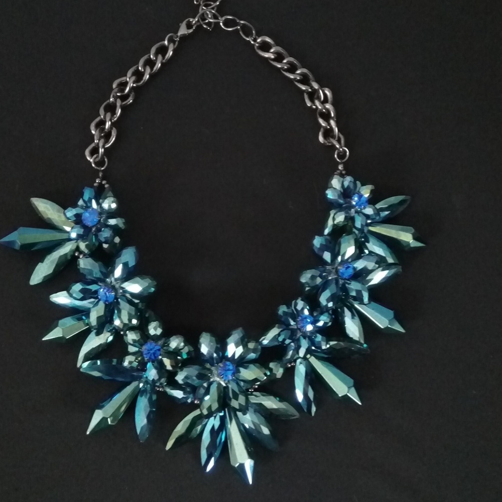 Park Lane Necklace As New Vibrant Iridenscent Blue - Picture 7 of 7